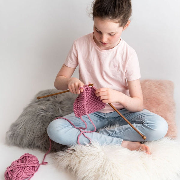 Childrens Beginners Knitting Kit - Wool Couture