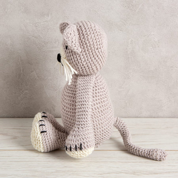 Chloe the Cat Knitting Kit - Wool Couture