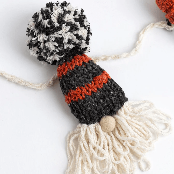 Knitting PDF Pattern - Halloween Garland & Baubles - Wool Couture