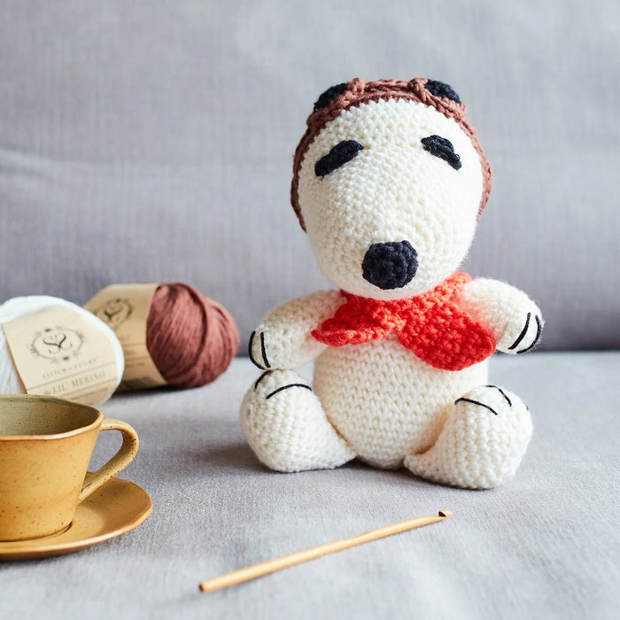 Peanuts: Pilot Snoopy Amigurumi Crochet Kit - Wool Couture