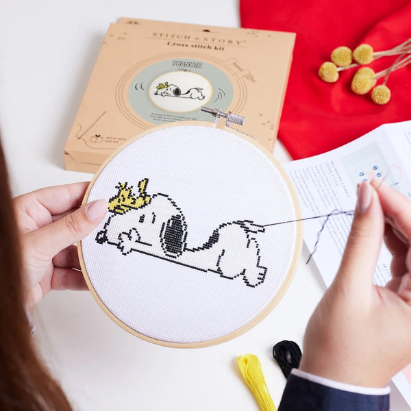 Peanuts: Snoopy Giggle Cross Stitch Kit - Wool Couture