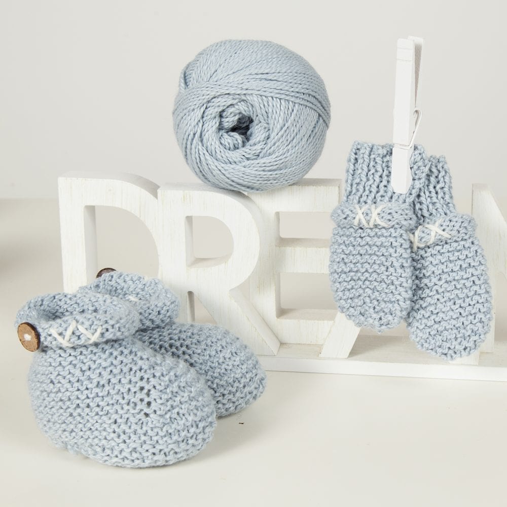 Louis Vuitton Birth Set Pétale Cashmere knitted. Size 3 Months